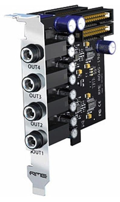 RME AO4S-192 Placa de Expansión Analógica de 4 Conectores