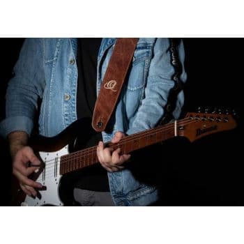 Ortega Ossu-30 Correa de Guitarra / Bajo Ossu-30