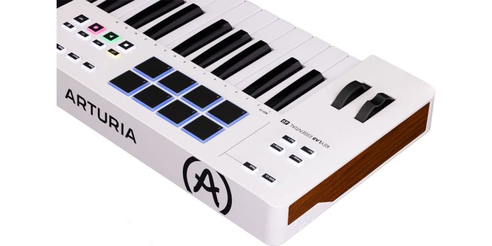 Arturia KeyLab Essential 49 Mk3 White controlador MIDI KeyLab Essential 49 Mk3 White