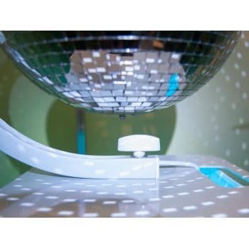 Eurolite Soporte con Motor para Bolas de Espejo hasta 50cm con Enganche Blanco Soporte con Motor hasta 50cm con Enganche