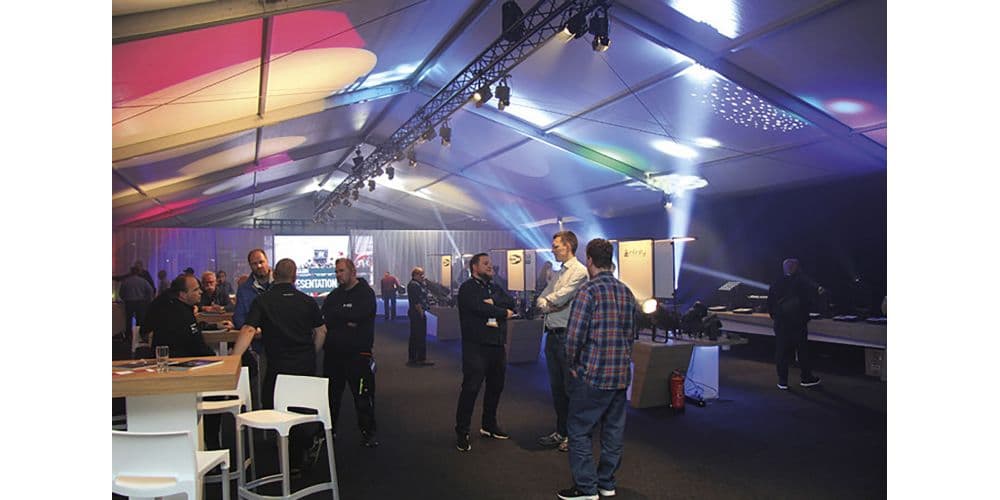 Showtec Cortina Voile CS 300x300 Negra Sin Plisar Voile CS