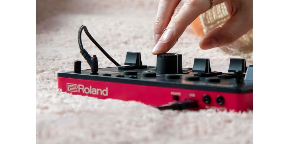 Roland AIRA Compact E-4 Voice Tweaker. Procesador Voz Aira Compact E-4