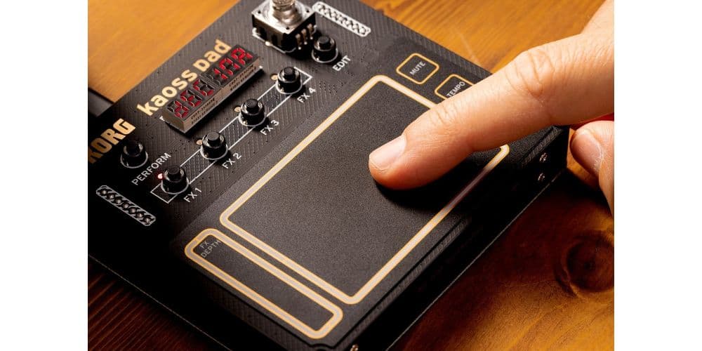 Korg NTS-3 Kaosspad Kit Procesador de Efectos NTS-3 KAOSSPAD KIT