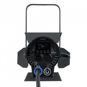 Showtec ACT Fresnel 50 RGBAL Visera Incluída ACT Fresnel 50 RGBAL