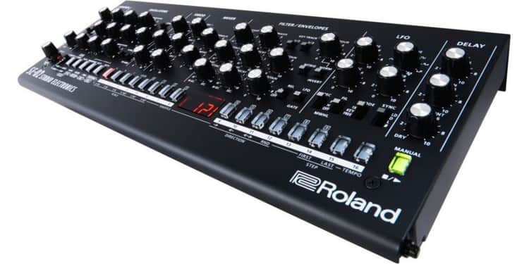 Roland se-02 sintetizador boutique