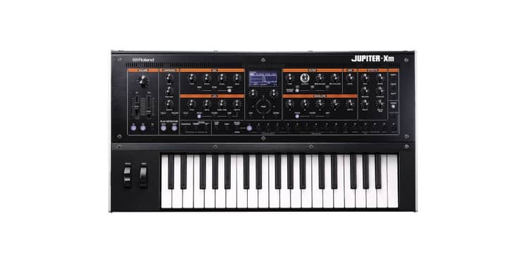 Roland jupiter xm sintetizador